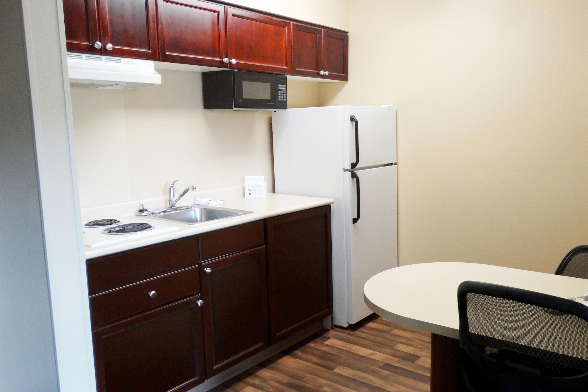 Extended Stay America Suites - Dallas - Las Colinas - Green Park Dr Irving Ngoại thất bức ảnh